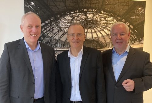 Auf dem Bild von links nach rechts: VbU-Hauptgeschäftsführer Rainer von Borstel, VbU-Präsident Frank Dittmar, VbU-Vizepräsident Thomas Reimann. Bildnachweis: www.thegoodplace.digital