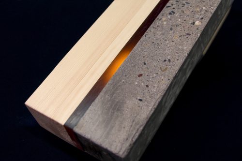 Mit Blockscherprüfungen in Anlehnung an DIN EN 14080 wird am Fraunhofer WKI untersucht, welcher Klebstoff sich am besten für die Heißklebung von HBV-Bauteilen eignet (hier: Prüfkörper mit 2K-Epoxidharz-Klebstoff).