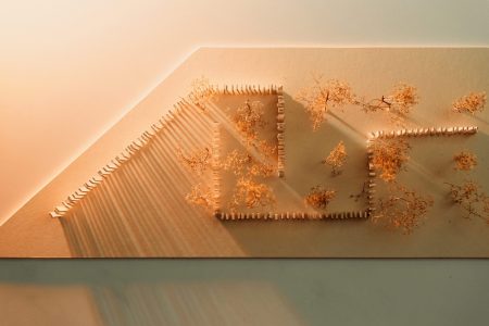 Einer der Entwürfe wirkt wie ein Labyrinth, soll aber den Weg zum sonst unscheinbaren Haupteingang des Bahnhofs Berlin Südkreuz weisen. (Foto: P. Pollmeier/HSBI)