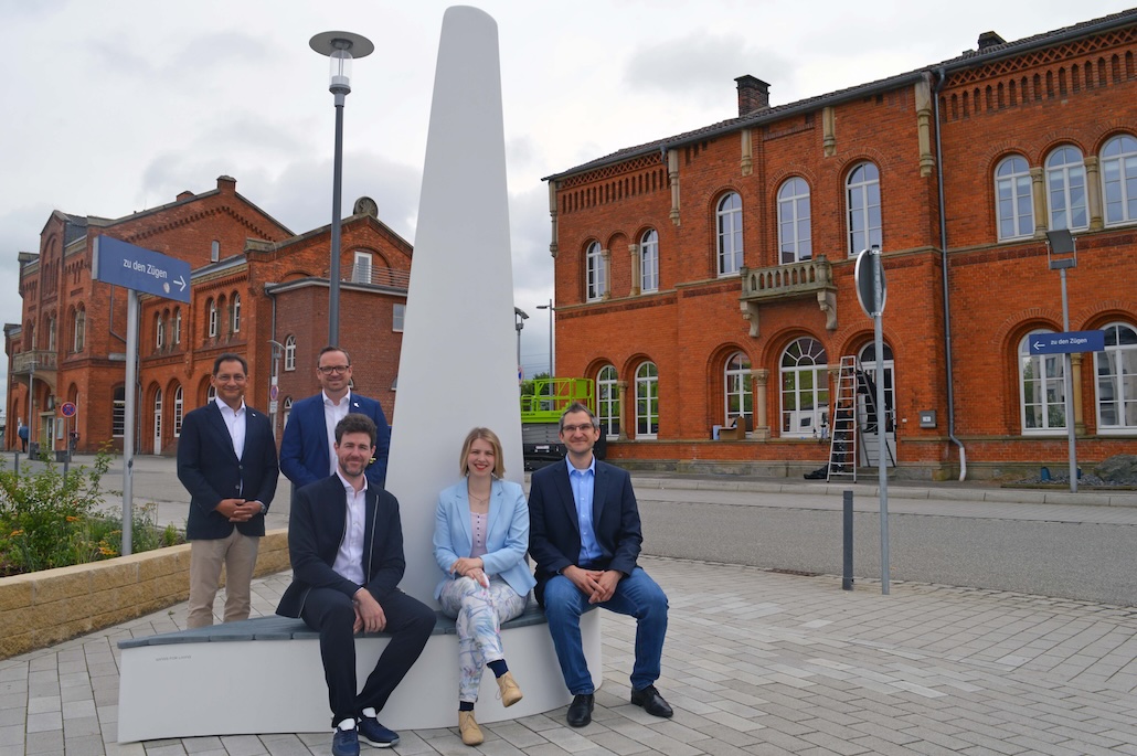 Rotorblätter: Recyclingprojekt schafft neue Sitzbänke