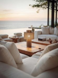 Bali-Inspiration für Leuchten von NEONA