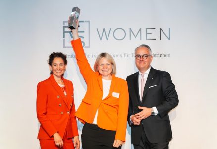v.l.n.r.: Simone Ulmer, Annette Kröger, Paul Jörg Feldhoff Bildquelle: Feldhoff & Cie. GmbH