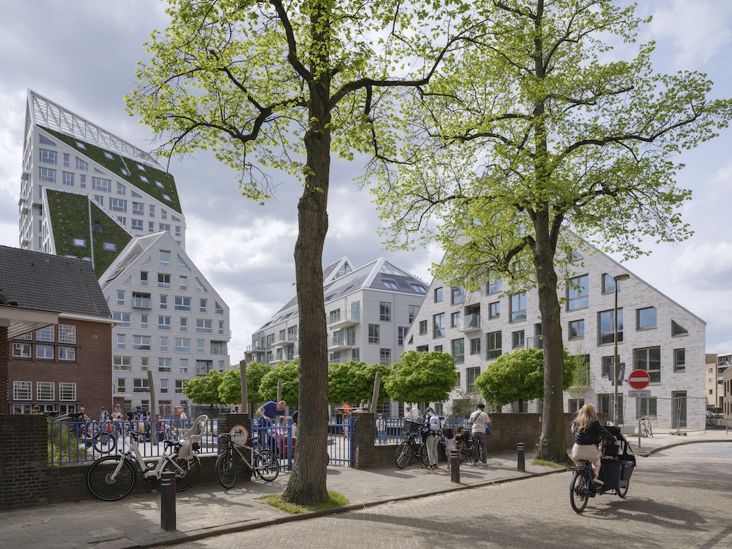 Eindhoven: MVRDVs „Nieuw Bergen“ verbindet Dichte mit Sonnenlicht und Grün