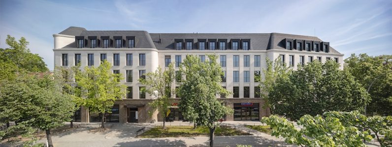 Ärzte- und Geschäftshaus Berclay in Berlin