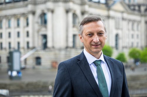 Schieneninfrastruktur: Deutsche Bahn und Stahlbau kooperieren