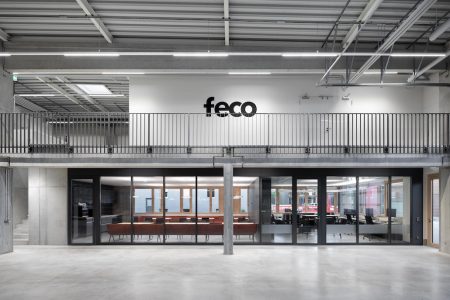 Produktionshalle Holzverarbeitung: Neubau der feco-Gruppe