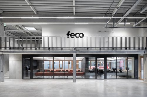 Produktionshalle Holzverarbeitung: Neubau der feco-Gruppe